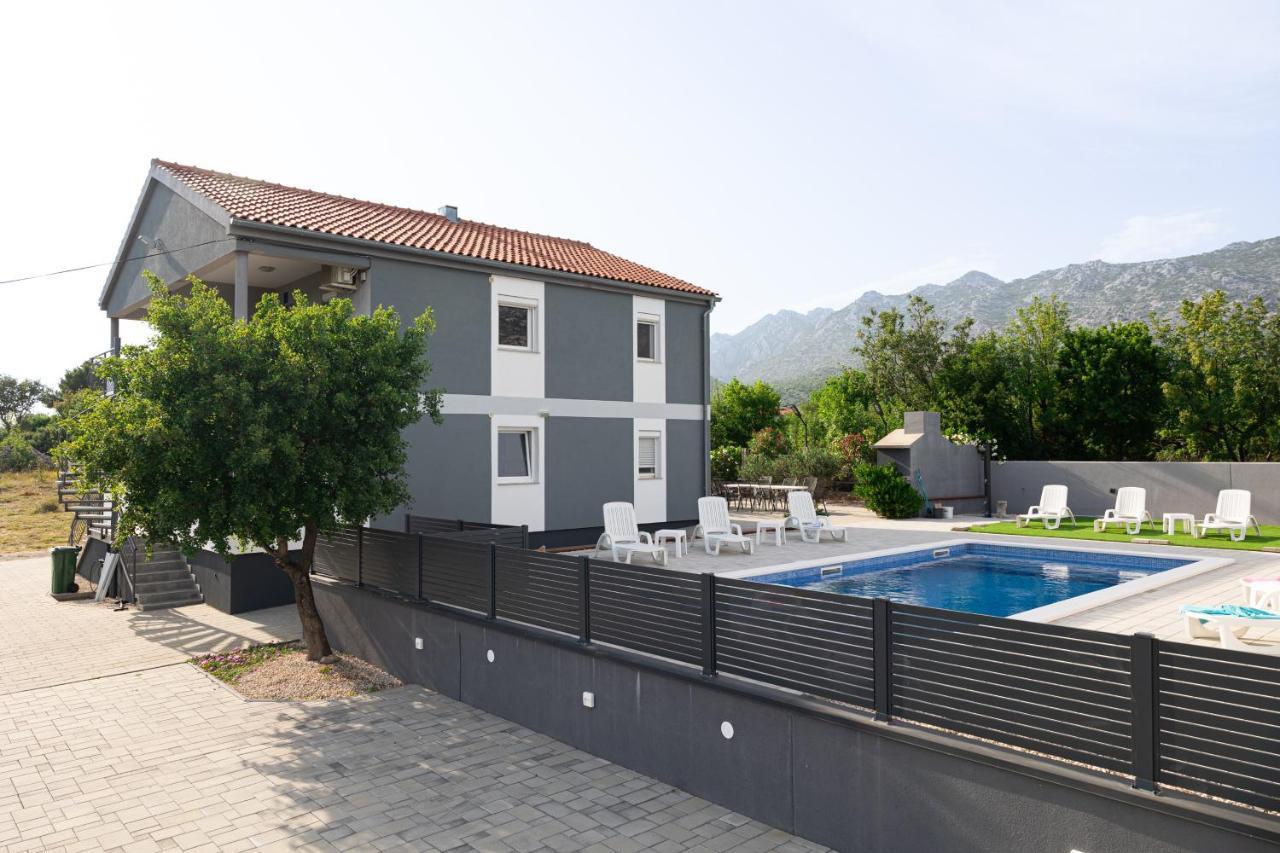 Apartments Zanic With Private Swimming Pool And Sea View Starigrad Paklenica Luaran gambar